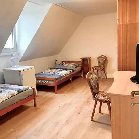 6 Monteurwohnung *